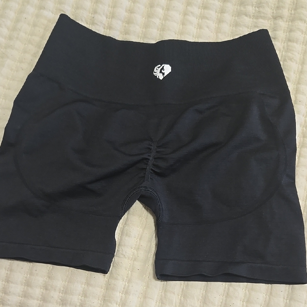 Women Best Black High-Waisted Shorts
